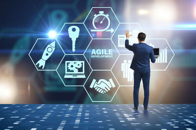 凌志軟件沖刺科創(chuàng)板:過度依賴單一市場,謀求轉(zhuǎn)型任重道遠(yuǎn)